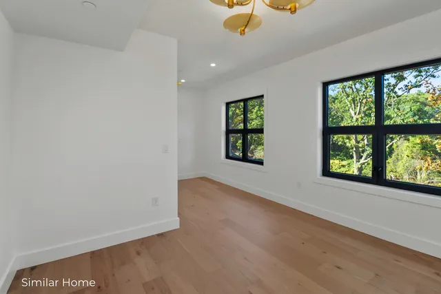 $1,595,000 | 1155 Sagamore Avenue, Unit 3, Portsmouth, NH 03801