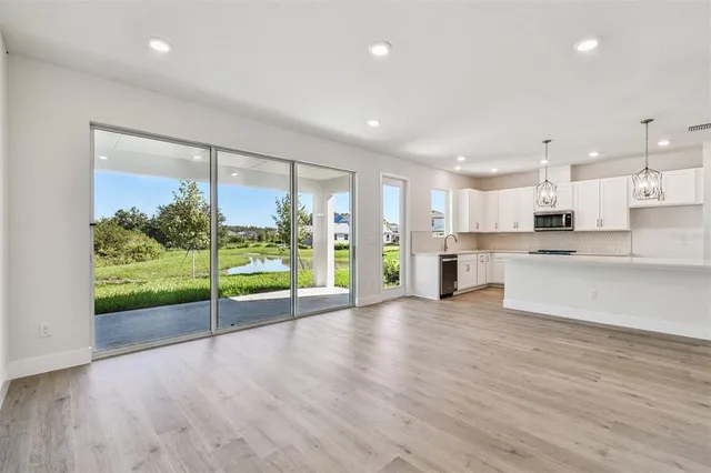 $539,990 | 31012 Pendleton Lndg Circle, Wesley Chapel, FL 33545