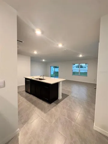 $2,599 | 5527 Warrington Town Path, Wesley Chapel, FL 33545