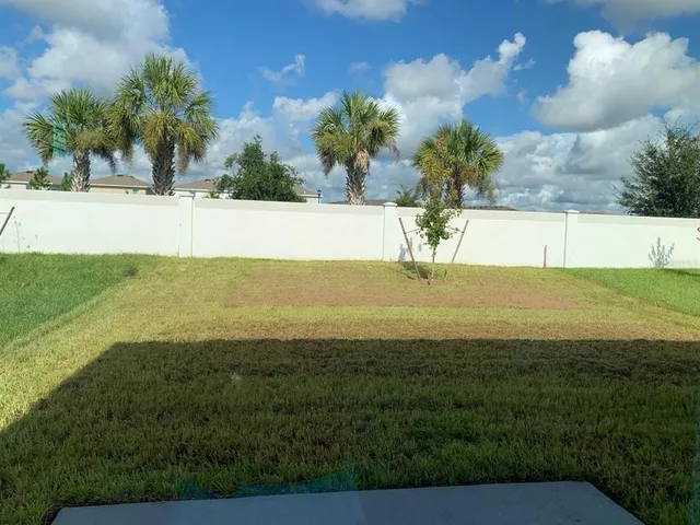 $2,599 | 5527 Warrington Town Path, Wesley Chapel, FL 33545