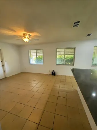 $1,850 | 1020 70th Street North, St. Petersburg, FL 33710