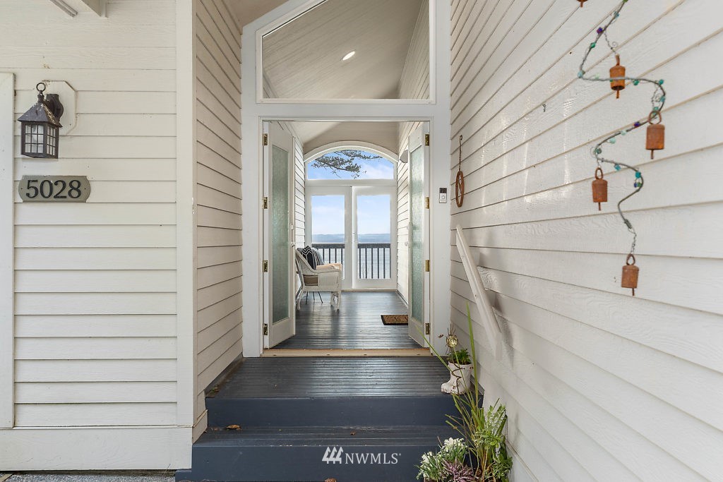 5028 Scurlock Road Freeland, WA 98249 - Photo 4 of 36 Gallery Image 4