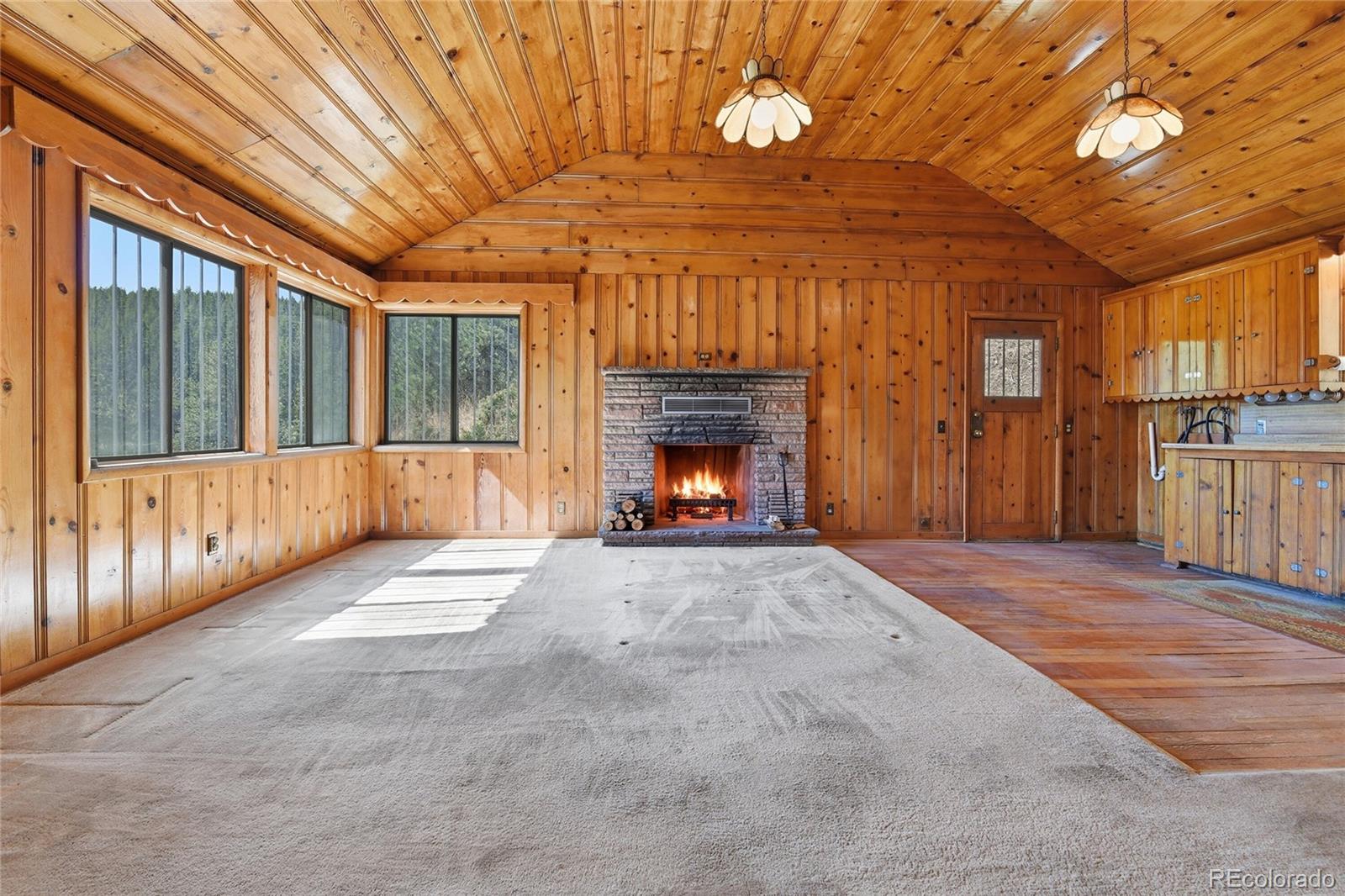 33601 Stransky Road Evergreen, CO 80439 - Photo 7 of 38