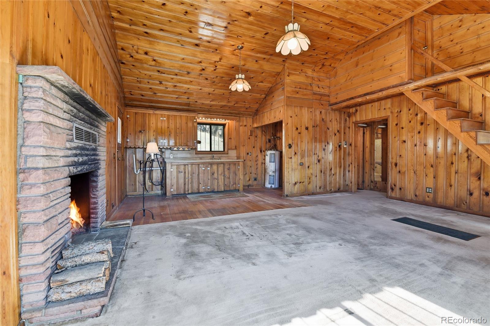 33601 Stransky Road Evergreen, CO 80439 - Photo 10 of 38