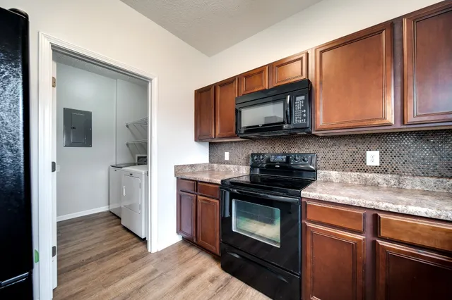 $2,200 | 612 Pemberton Drive, Lebanon, TN 37087