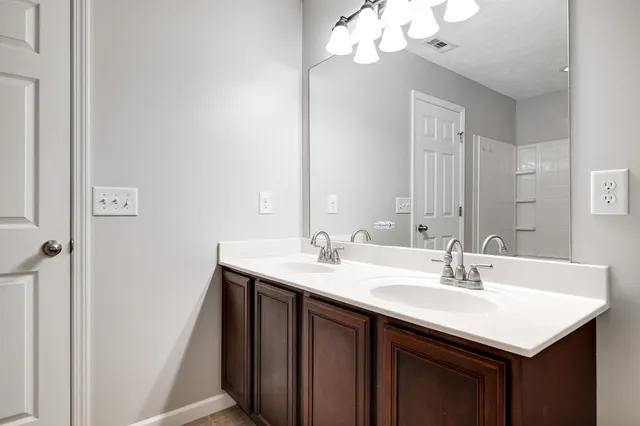 $2,200 | 612 Pemberton Drive, Lebanon, TN 37087