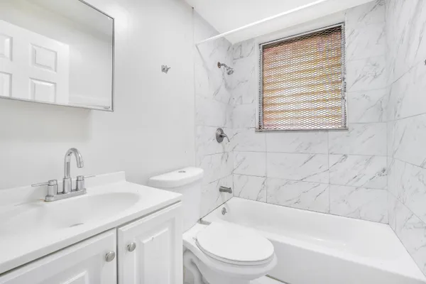 $1,600 | 1554 Southwest 5th Street, Unit 5B, Miami, FL 33135