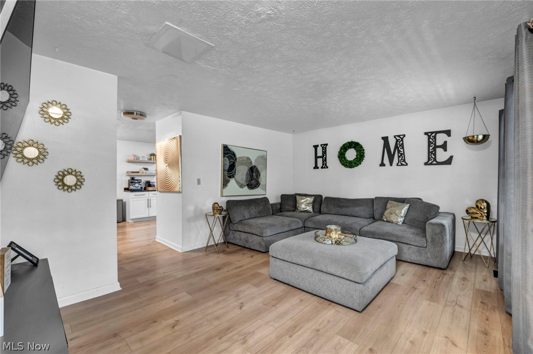 7712 Spafford Road Cleveland, OH 44105 - Photo 11 of 25 Gallery Image 11