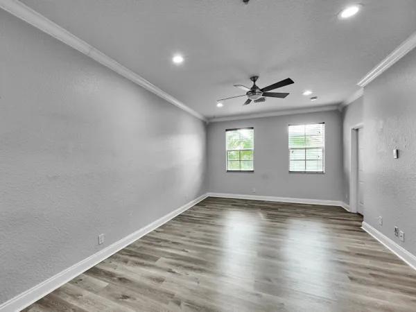 $399,000 | 105 East Pigeon Plum Drive, Unit 103, Jupiter, FL 33458