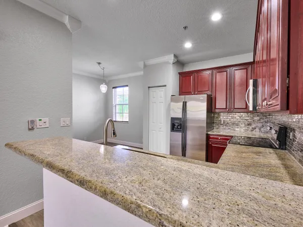 $399,000 | 105 East Pigeon Plum Drive, Unit 103, Jupiter, FL 33458