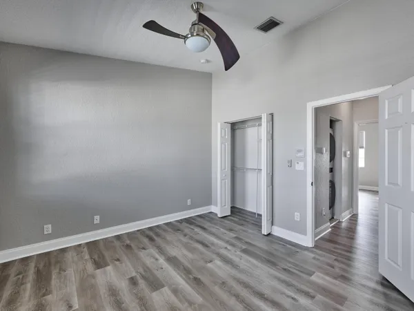 $399,000 | 105 East Pigeon Plum Drive, Unit 103, Jupiter, FL 33458