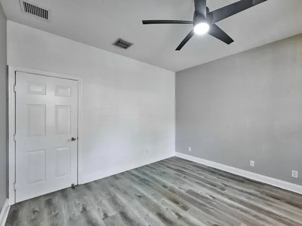 $399,000 | 105 East Pigeon Plum Drive, Unit 103, Jupiter, FL 33458