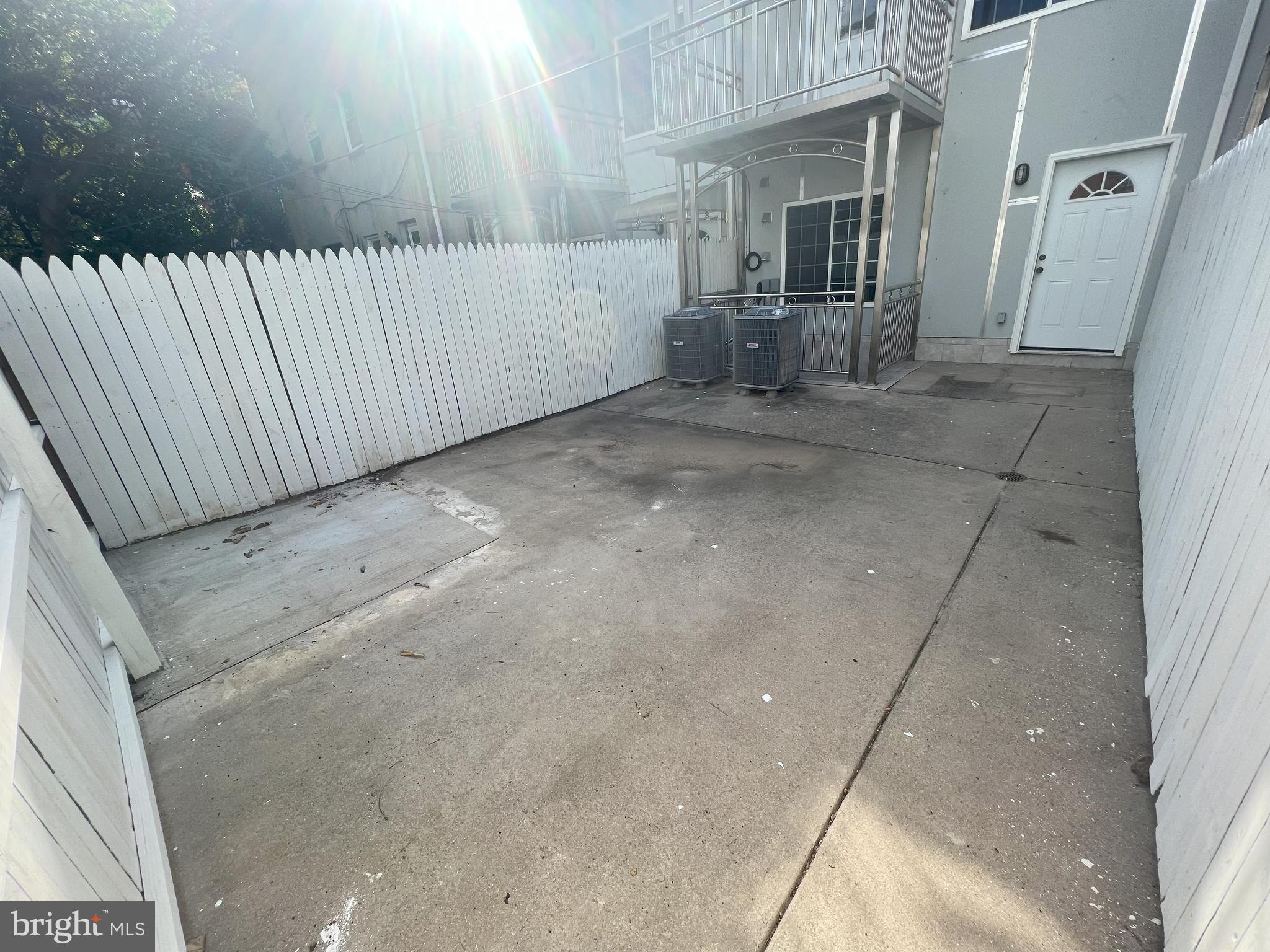 617 North 11th Street Philadelphia, PA 19123 - Photo 21 of 36