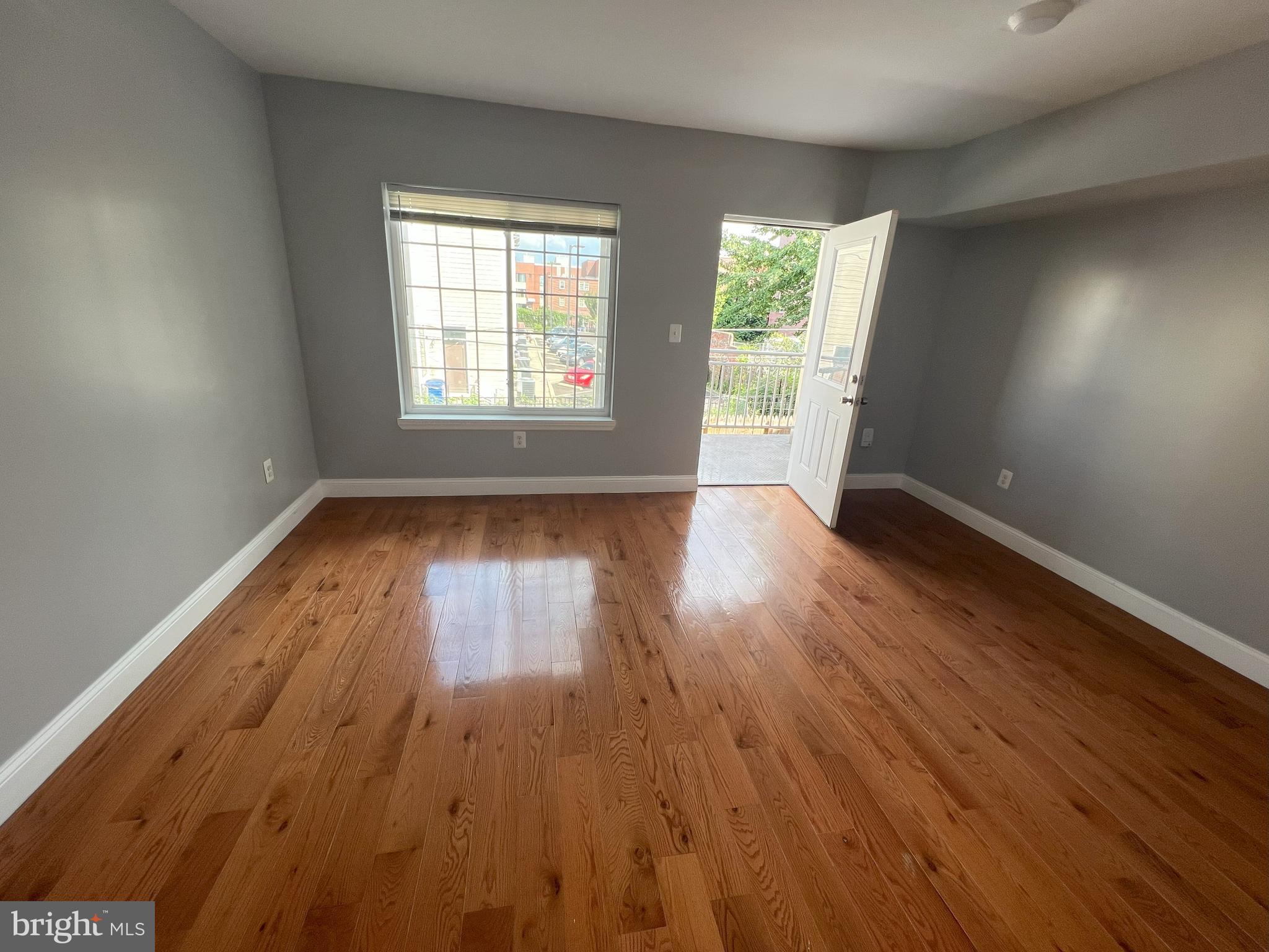 617 North 11th Street Philadelphia, PA 19123 - Photo 9 of 36