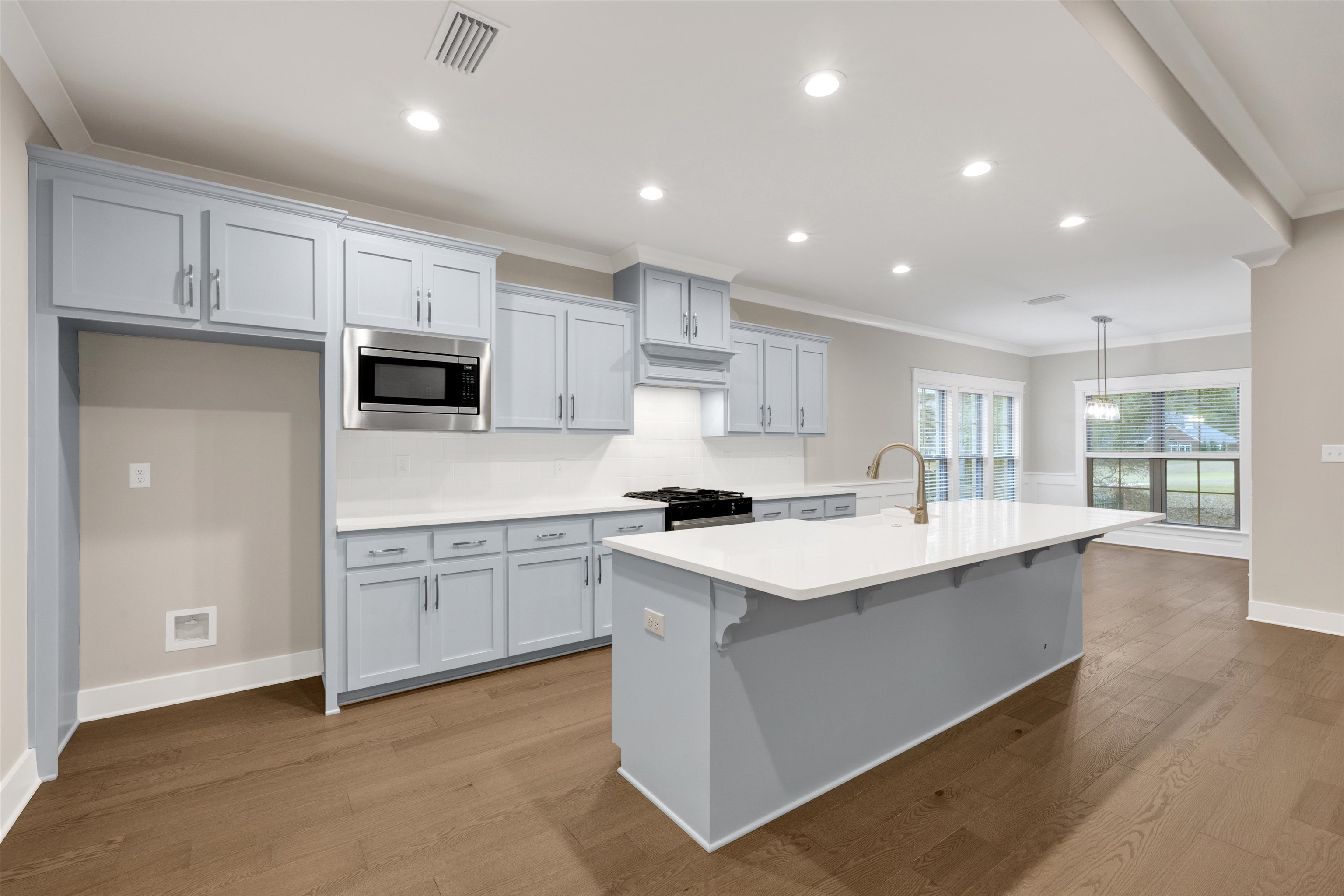 108 Cedar Pointe Fairhope, AL 36532 - Photo 8 of 24 Kitchen