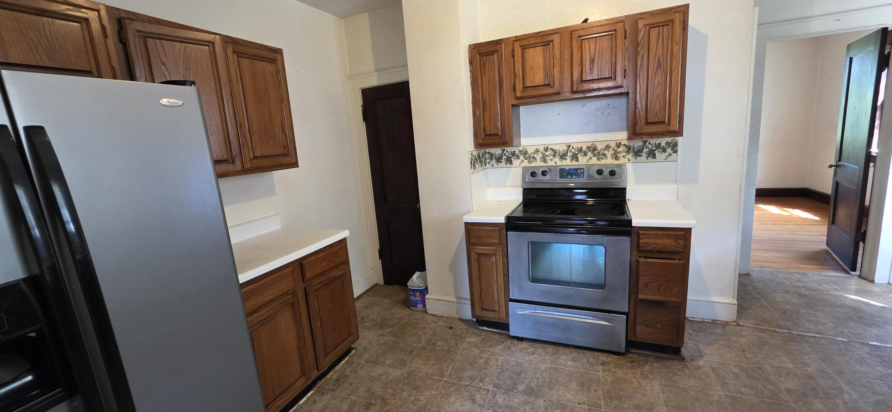 1037 Hardy Road Vinton, VA 24179 - Photo 10 of 16 1000038363