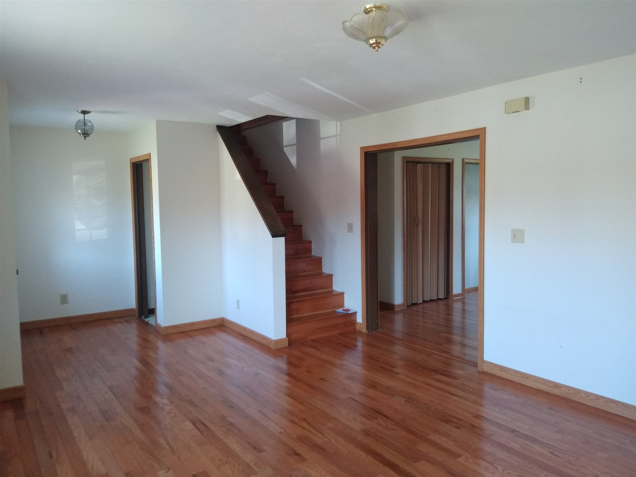 3611 South Leonard Springs Road Bloomington, IN 47403 - Photo 3 of 21 Gallery Image 3