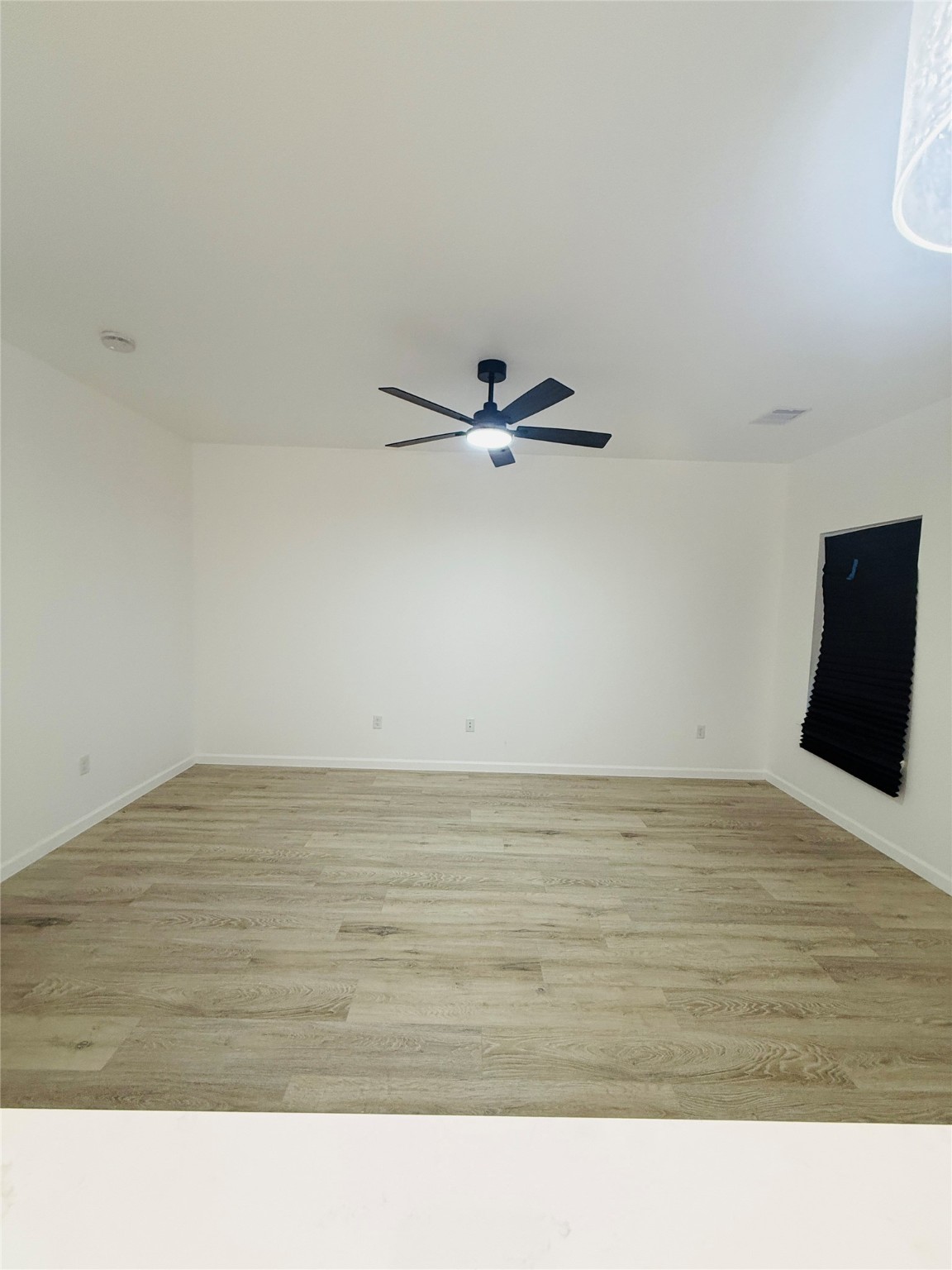 5214 Rue Street, Unit A B Houston, TX 77033 - Photo 8 of 13 a view of an ocean