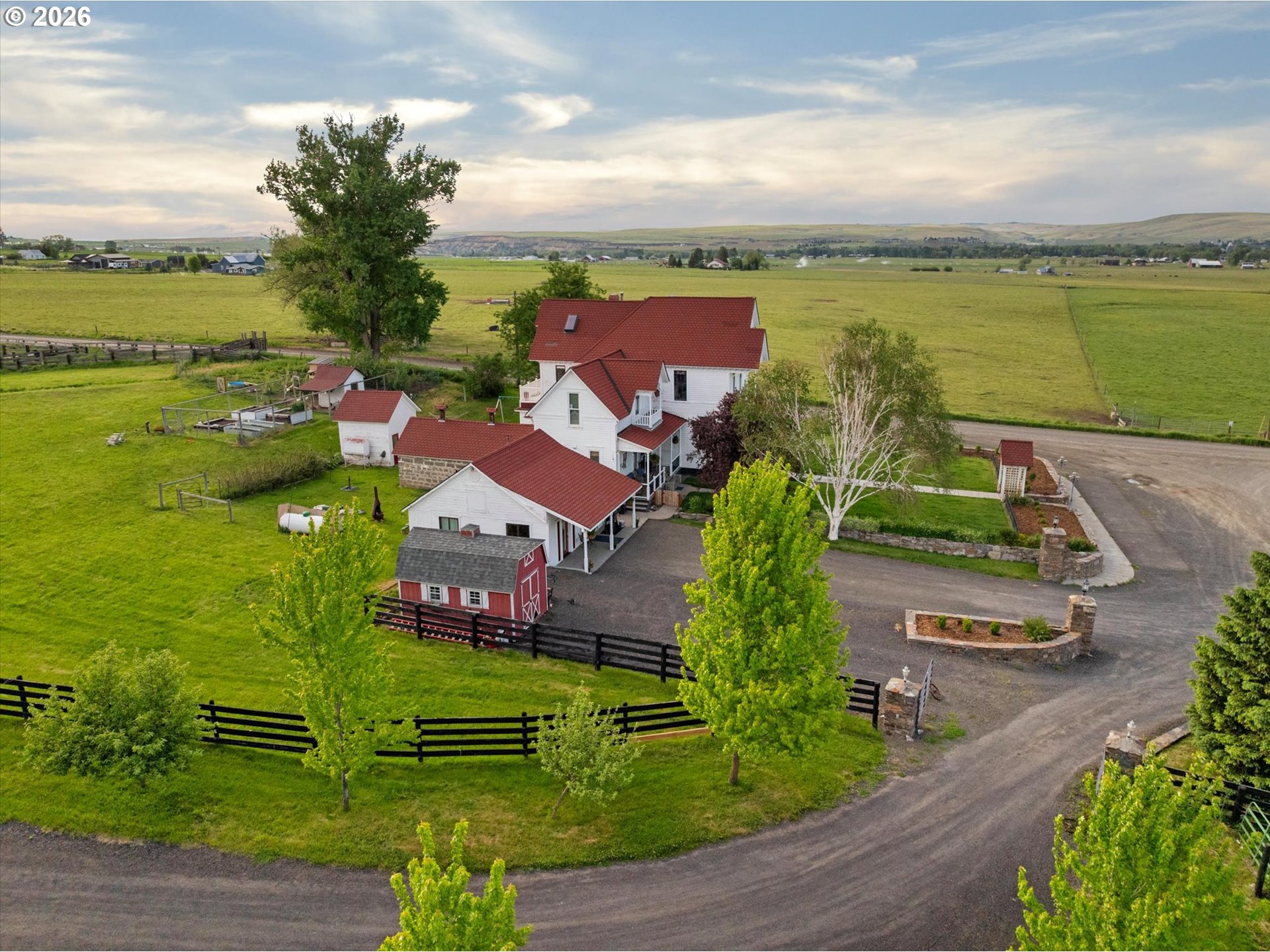 65254 Pine Tree Road Enterprise, OR 97828 - Photo 4 of 48