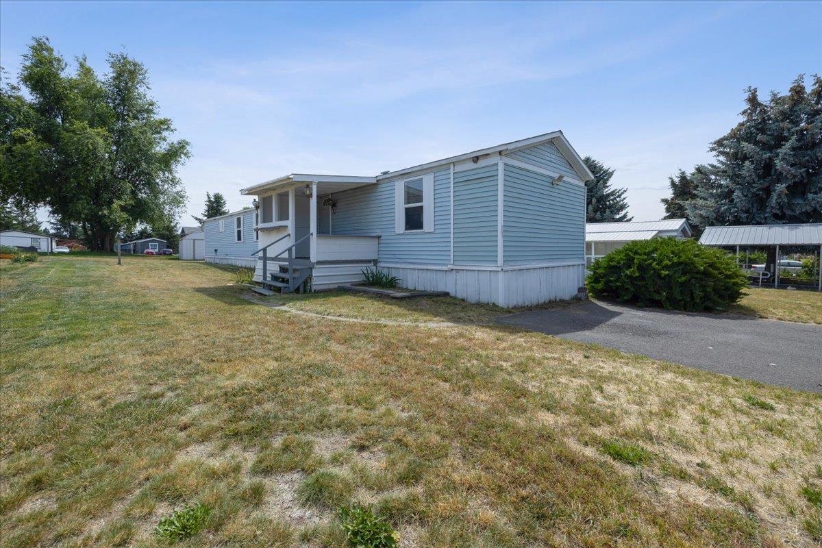 2201 North Craig Ave Road Spokane, WA 99224 - Photo 2 of 25