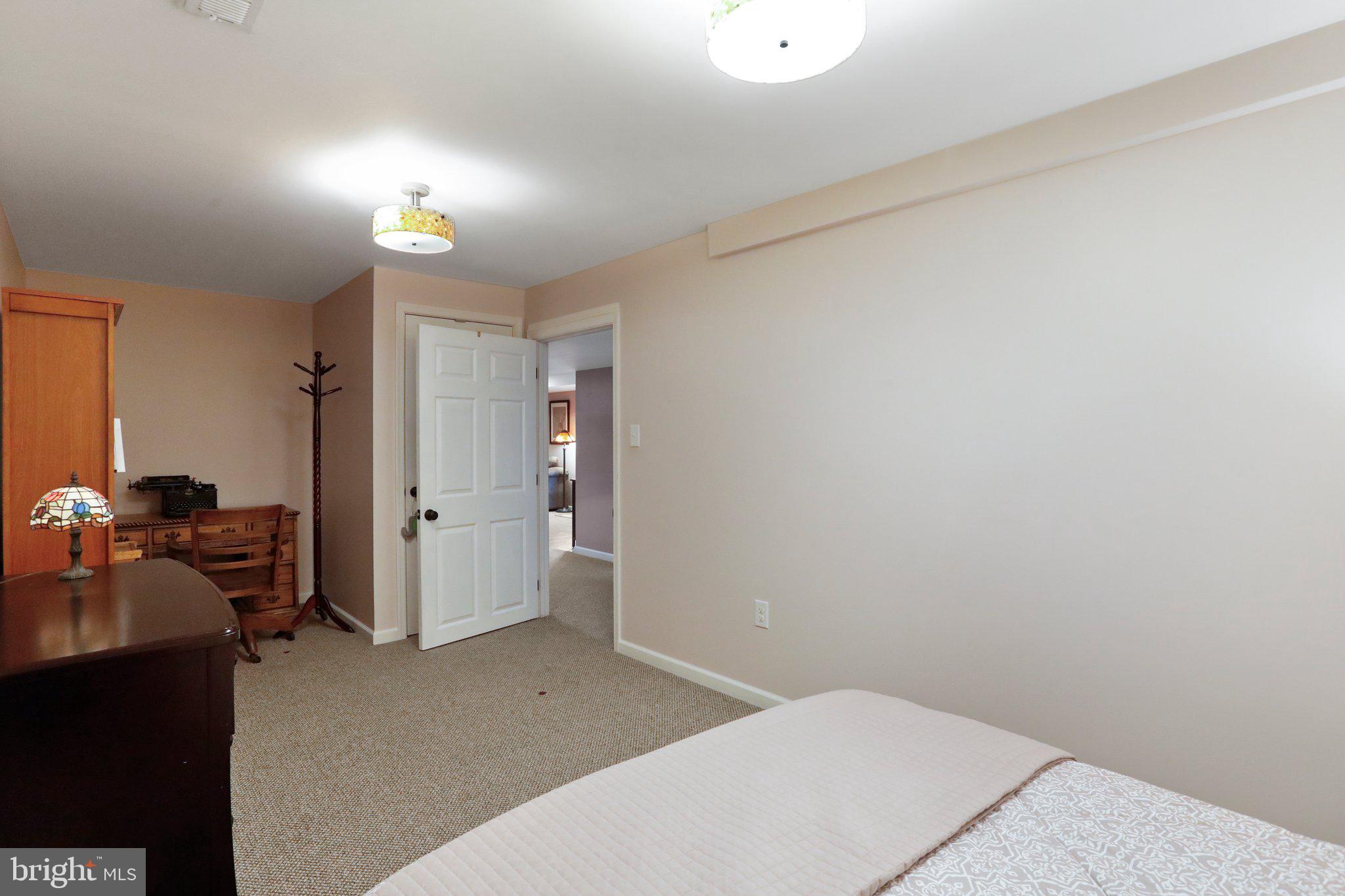 365 Bowman Mill Road Strasburg, VA 22657 - Photo 25 of 32 Office