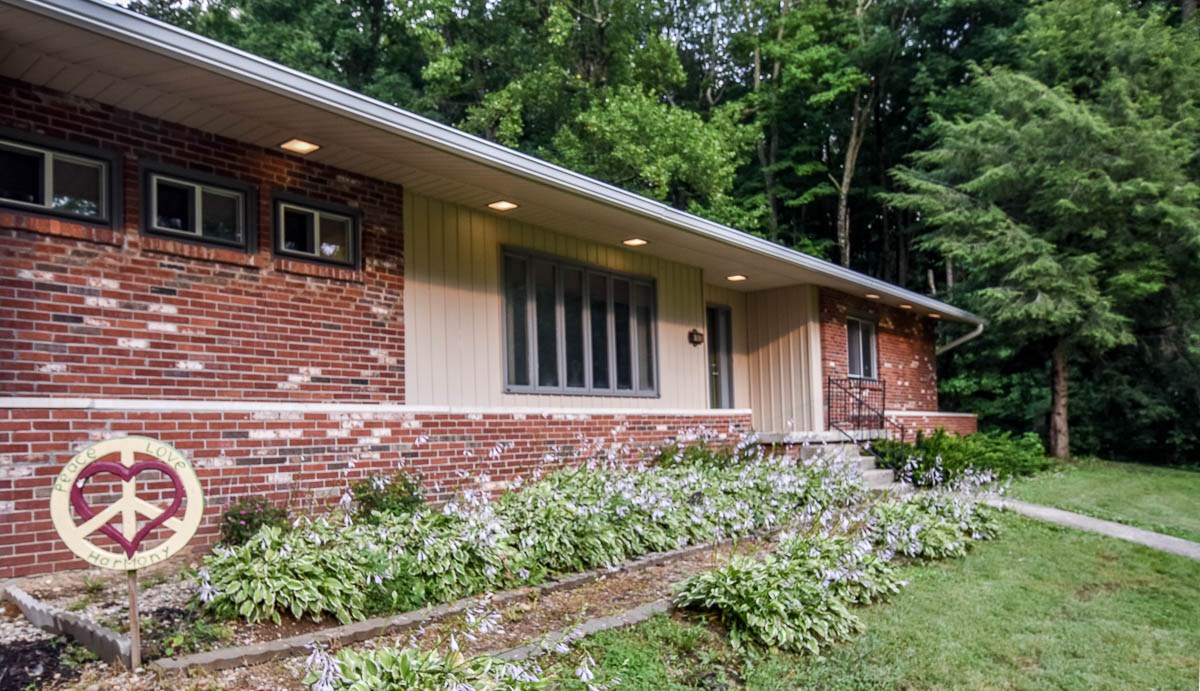 6555 South Harmony Road Bloomington, IN 47403 - Photo 2 of 33 Gallery Image 2