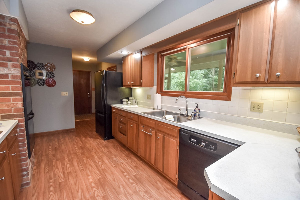 6555 South Harmony Road Bloomington, IN 47403 - Photo 11 of 33 Gallery Image 11