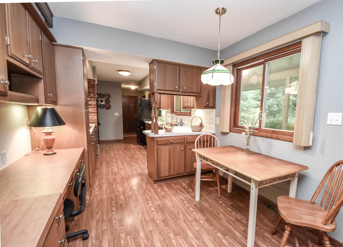 6555 South Harmony Road Bloomington, IN 47403 - Photo 14 of 33 Gallery Image 14