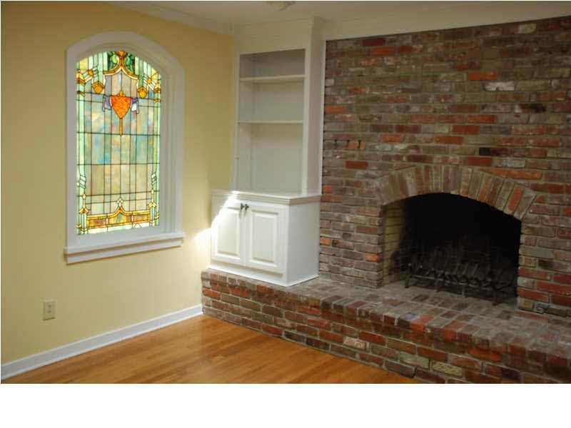 4239 Berlin Drive Jackson, MS 39211 - Photo 6 of 24 Stained glass window in family room