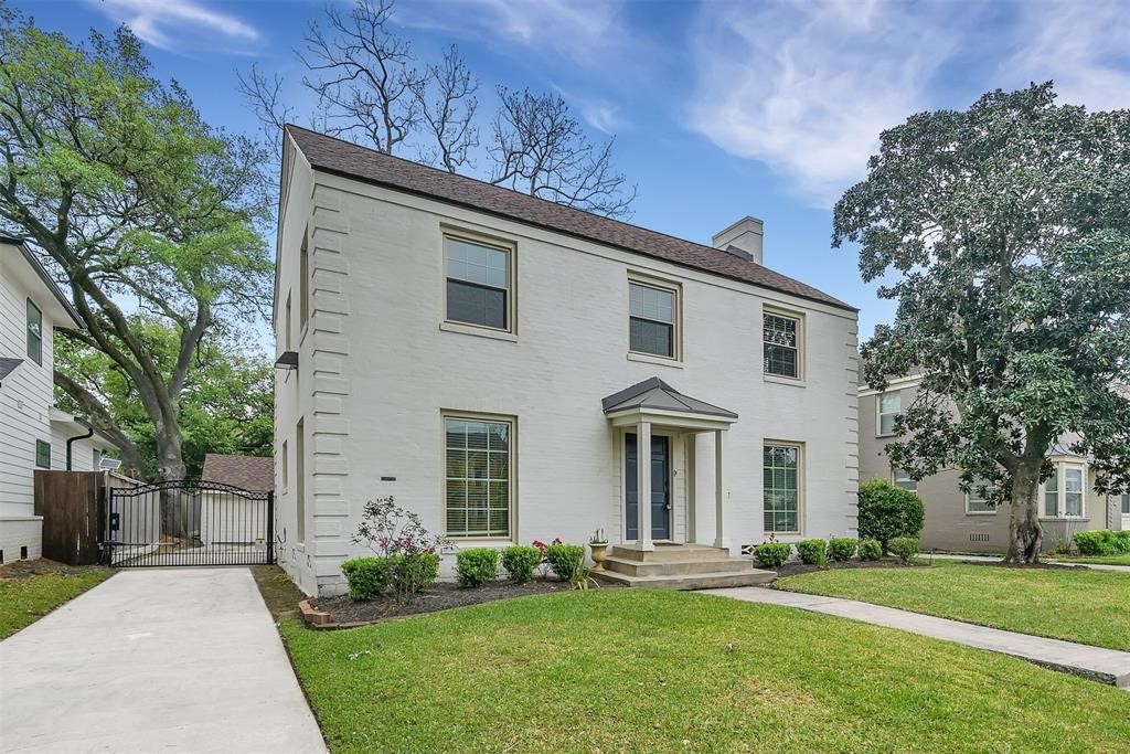3215 Milburn Street Houston, TX 77021 - Photo 28 of 32 Current exterior of the home.
