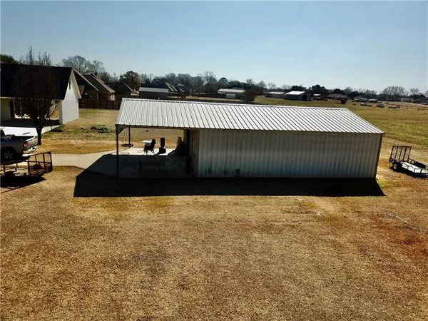 $362,000 | 347 Riverview Drive, Natchez, LA 71456