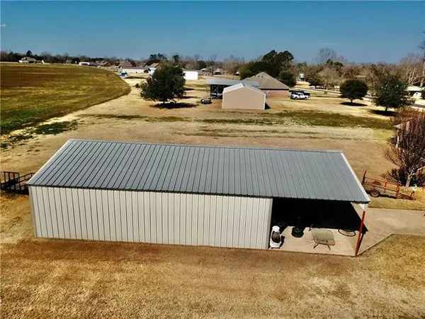$362,000 | 347 Riverview Drive, Natchez, LA 71456