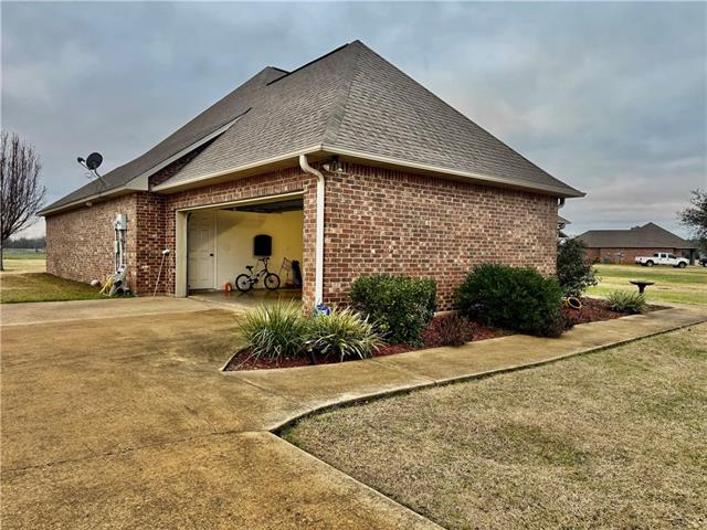 347 Riverview Drive Natchez, LA 71456 - Photo 7 of 37