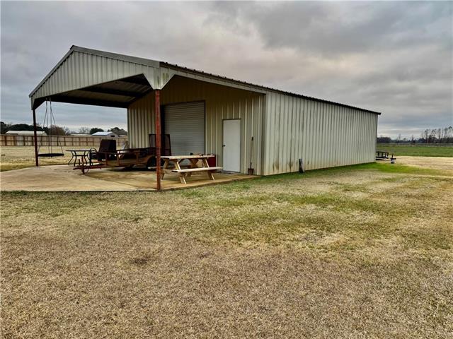 347 Riverview Drive Natchez, LA 71456 - Photo 8 of 37