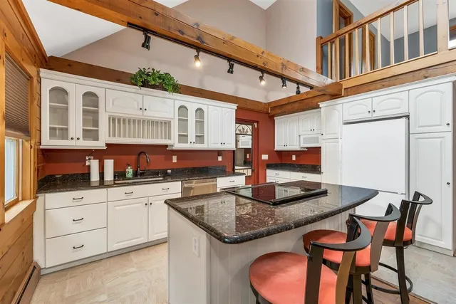 $479,900 | 39-41 Arndt Lane, Campton, NH 03223