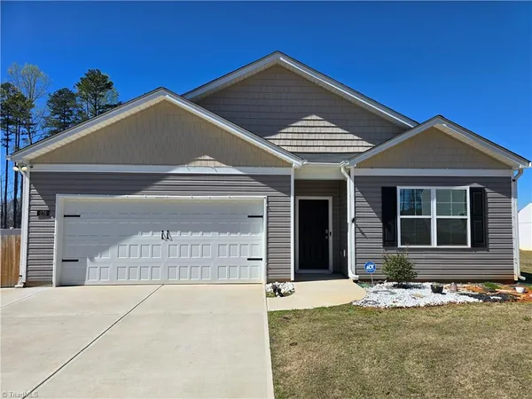 $2,395 | 276 Olivia Court, Lexington, NC 27292
