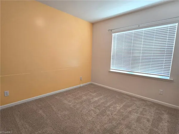 $2,395 | 276 Olivia Court, Lexington, NC 27292