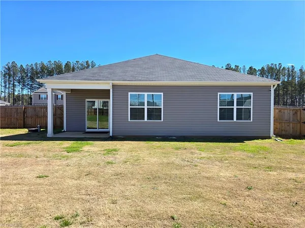 $2,395 | 276 Olivia Court, Lexington, NC 27292