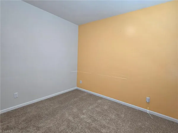 $2,395 | 276 Olivia Court, Lexington, NC 27292