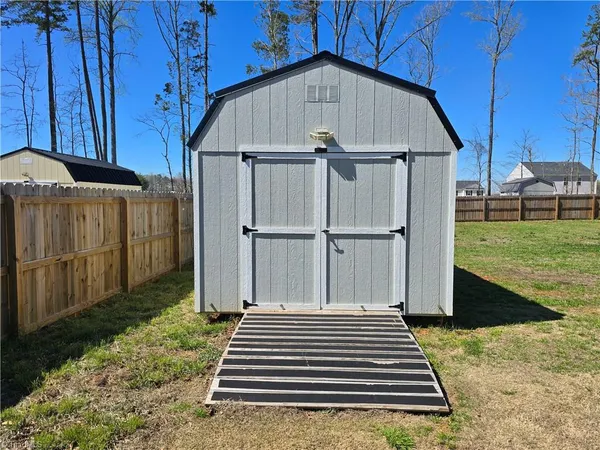 $2,395 | 276 Olivia Court, Lexington, NC 27292