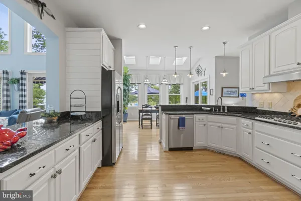 $1,300,000 | 30 Ironwood Road, Montross, VA 22520