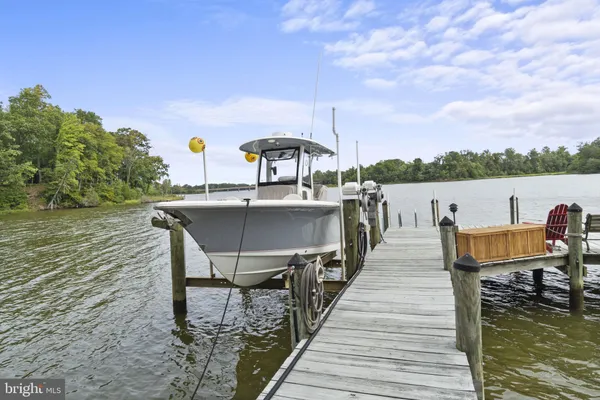 $1,300,000 | 30 Ironwood Road, Montross, VA 22520