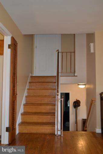 120 Highland Road Westminster, MD 21157 - Photo 18 of 30 Interior Stairs