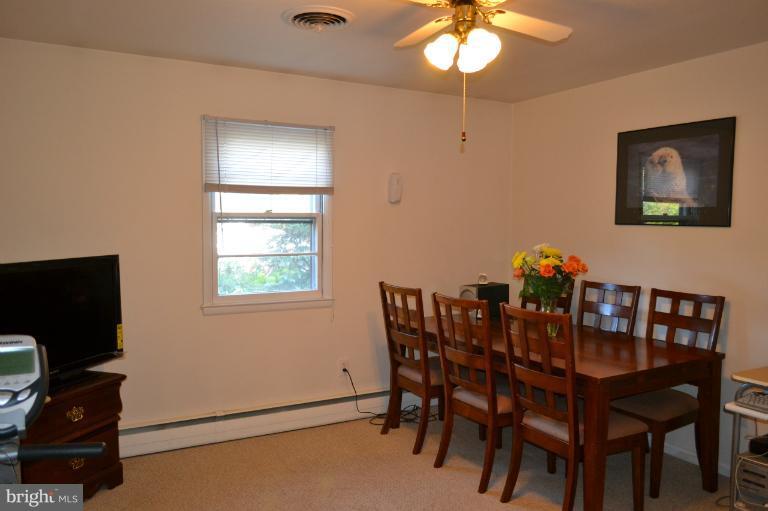120 Highland Road Westminster, MD 21157 - Photo 8 of 30 Dining Room in In-Law area