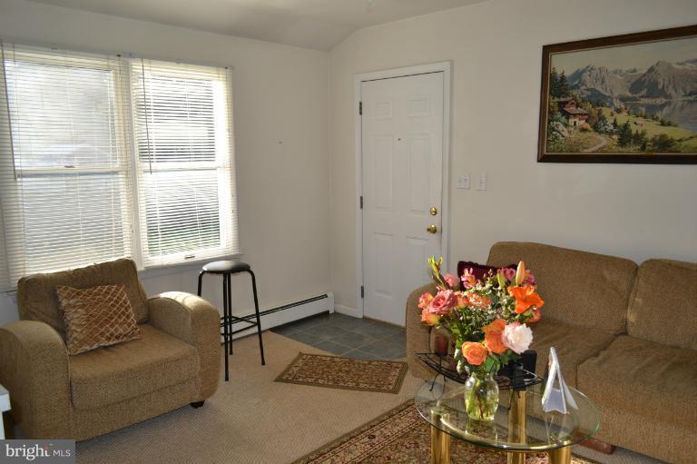 120 Highland Road Westminster, MD 21157 - Photo 9 of 30 In-Law apt. Sitting area