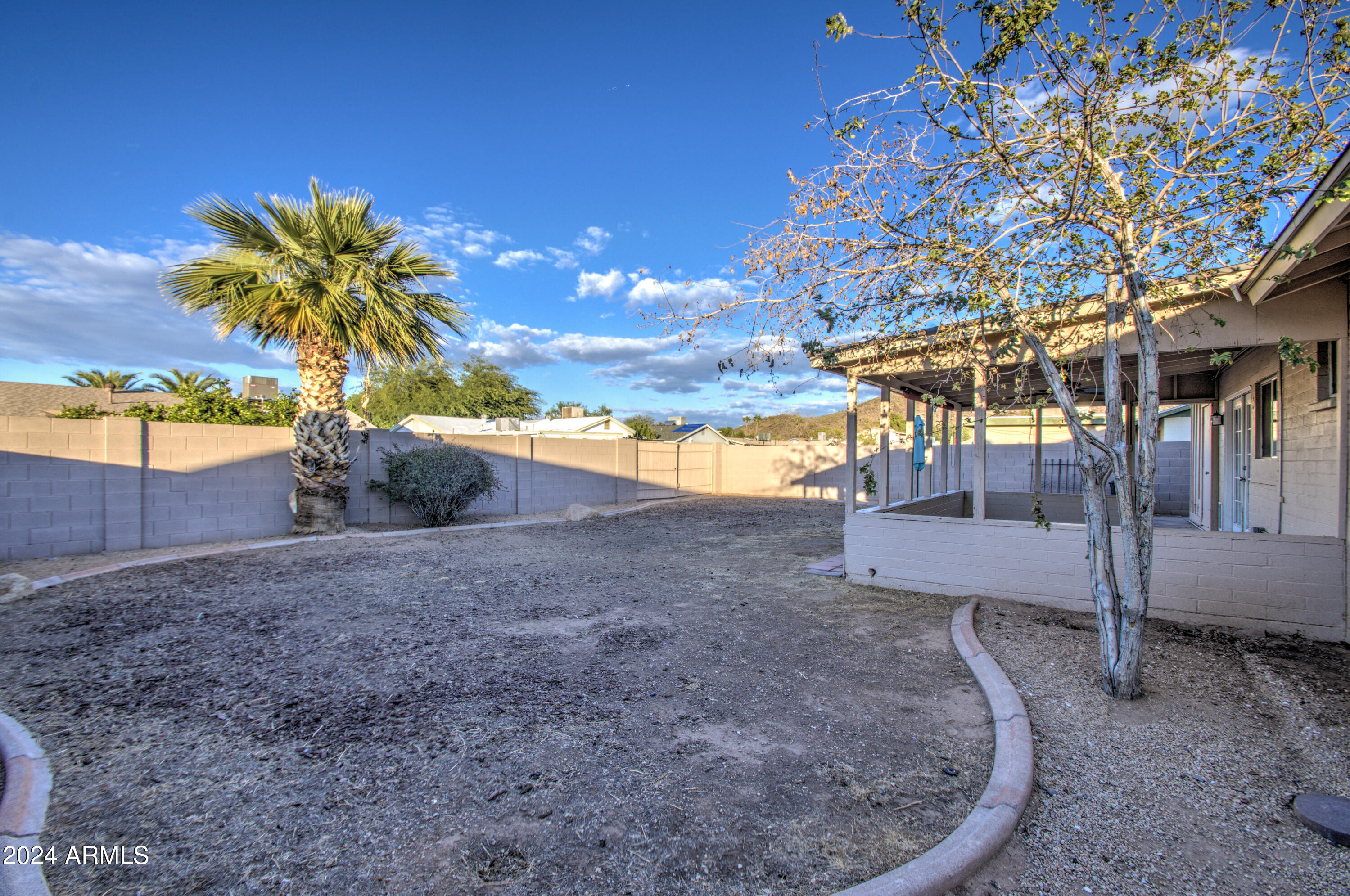 2236 West Wethersfield Road Phoenix, AZ 85029 - Photo 26 of 32 Rear 2