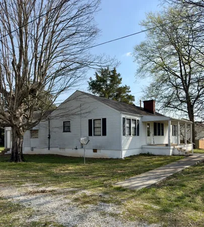 $239,900 | 713 Cumberland Street East, Cowan, TN 37318
