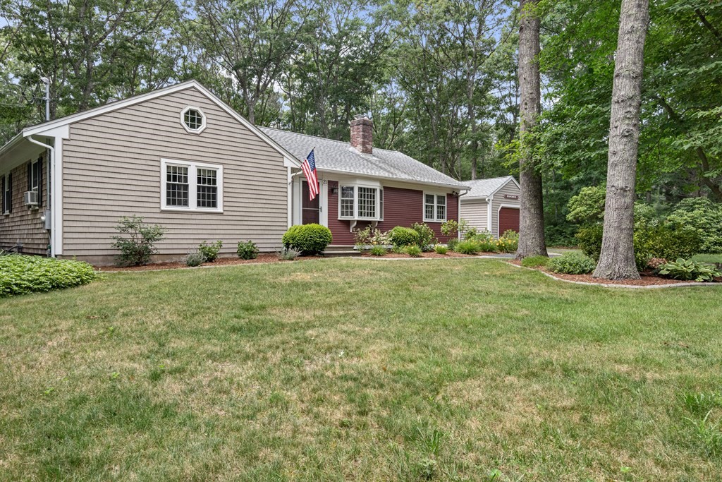 21 Woodridge Road Sandwich, MA 02537 - Photo 1 of 21 Gallery Image 1