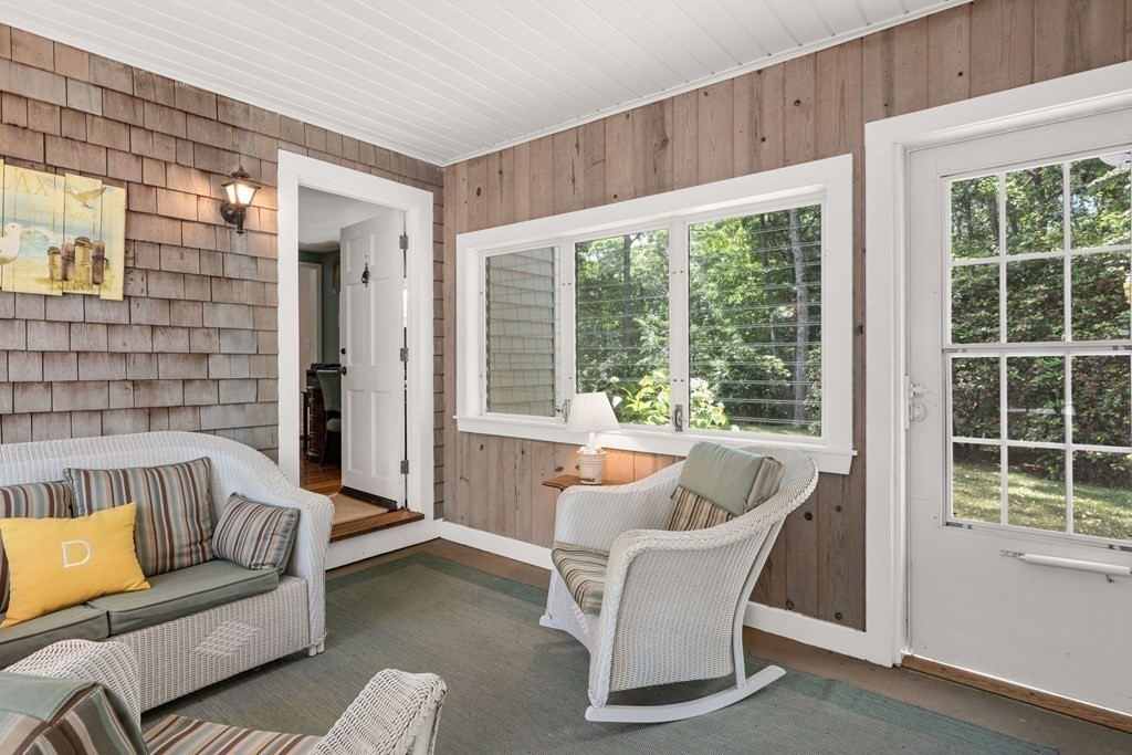 21 Woodridge Road Sandwich, MA 02537 - Photo 9 of 21 Gallery Image 9