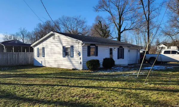$135,000 | 1330 West Crandall Street, Mitchell, IN 47446